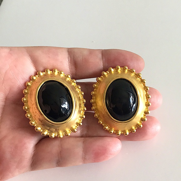 🖤Karl Lagerfeld💕RARE clip earrings